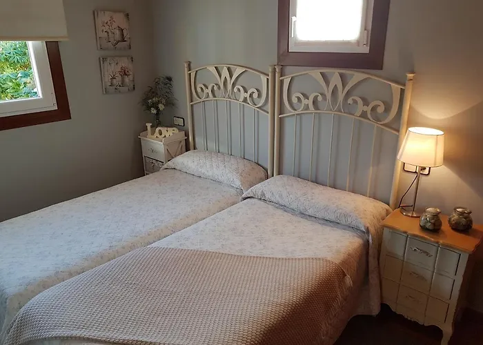 Casas Cuncheiro Canduas